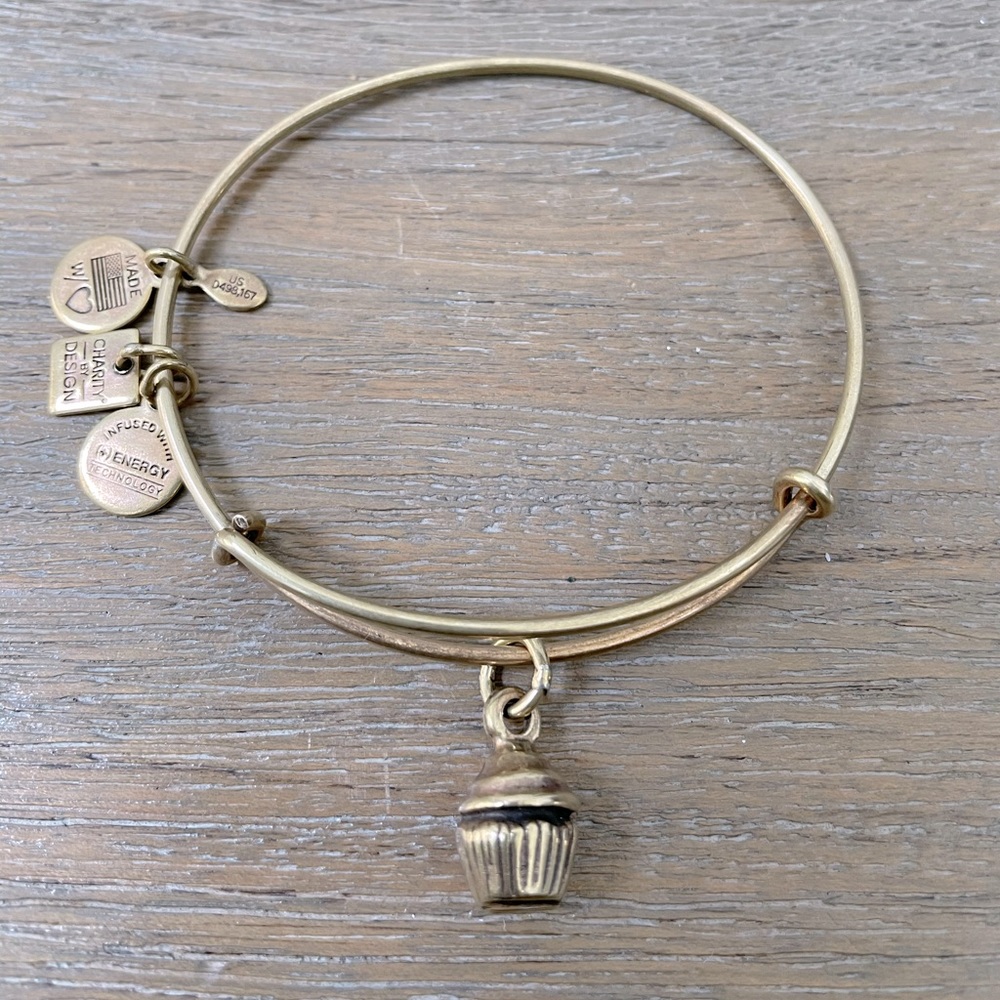 Alex and Ani Cupcake Bracelet 💕